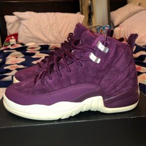 Air Jordan 12 Bordeaux